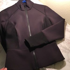 NWOT Lululemon hoodie size 4